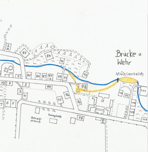 aus Schematische Zeichn. Frd-.v. H.G. Rudolph, gelb ist Mühlenteich und Mühlgraben zur Mittelmühle