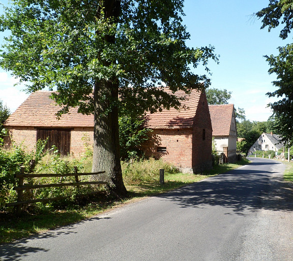 Weg vom Kleinen Schloß nach Pfitzmann