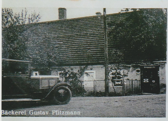 Bäckerei Gustav Pfitzmann, Ausschnitt aus einer Postkarte