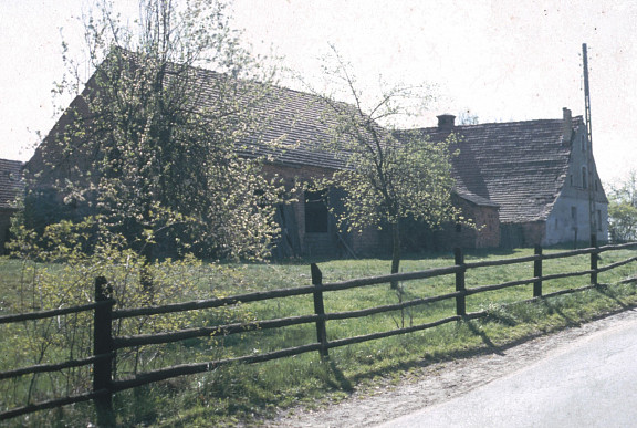 Haus 96, ehemals Tischlerei Schmidt, Adolf, 1990er